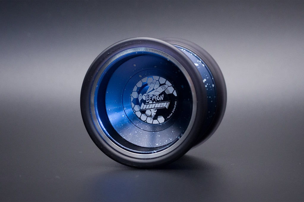 JULY YOYO -  Special Lemon Honey