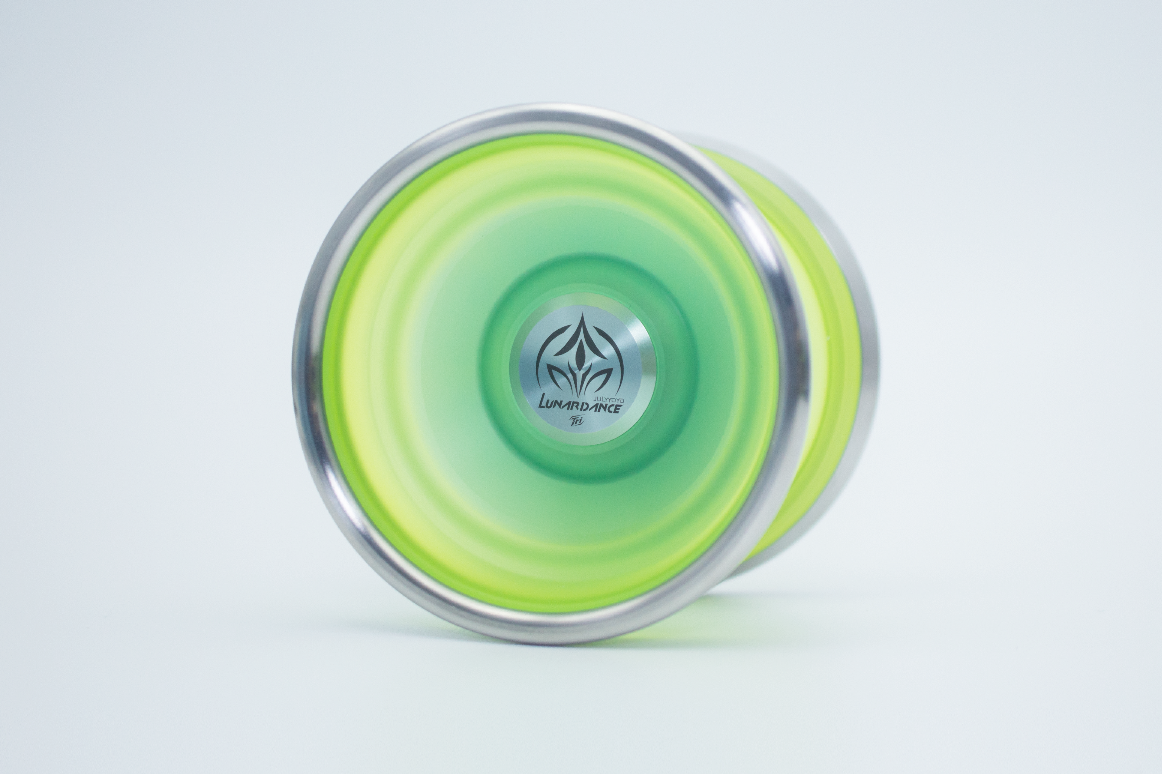 JULY YOYO - Lunar Dance Tri