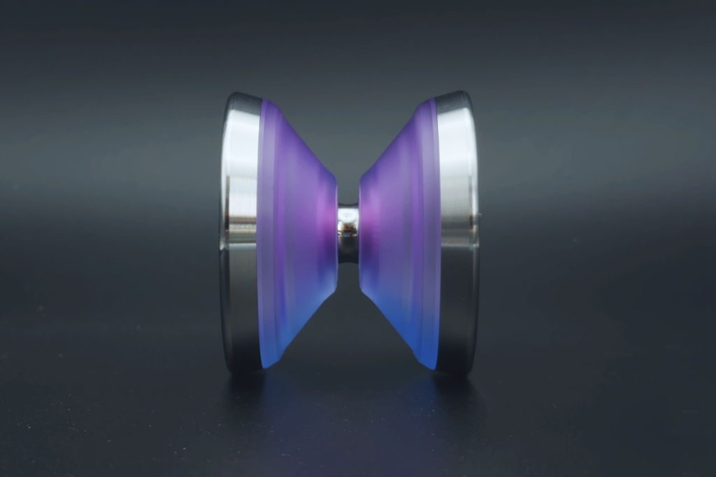 JULY YOYO - Lunar Dance Tri