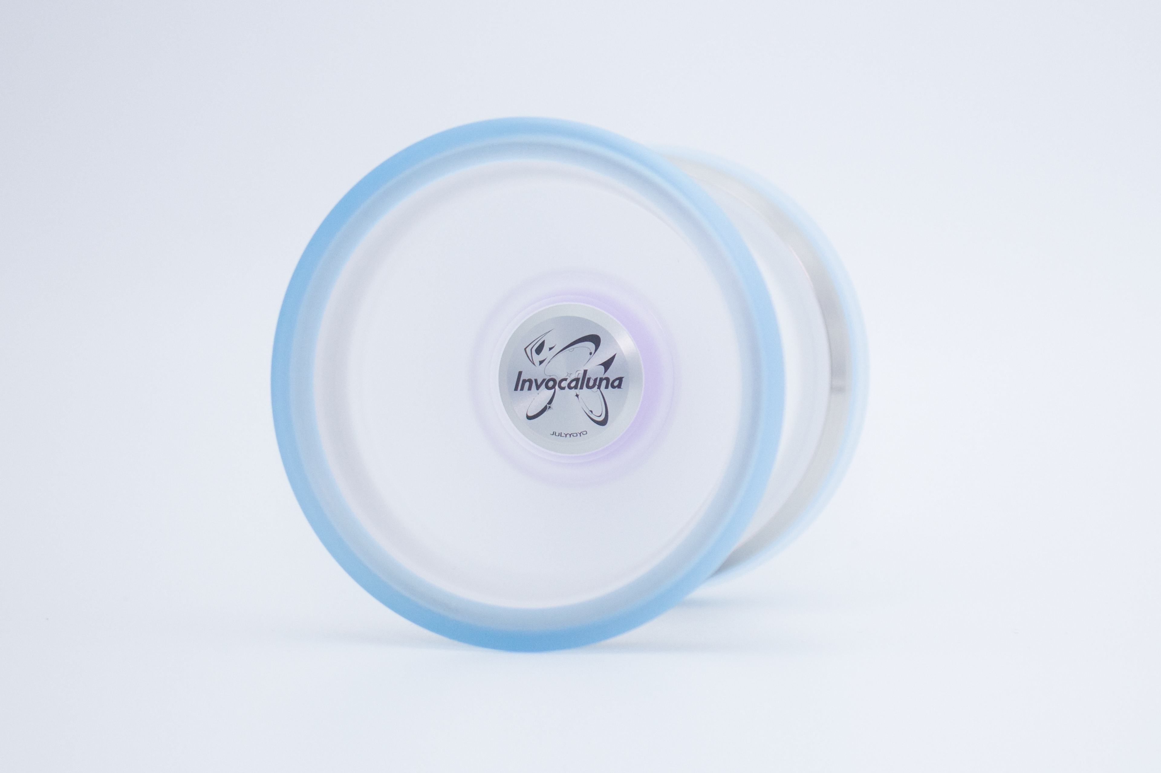 JULY YOYO - Invocaluna